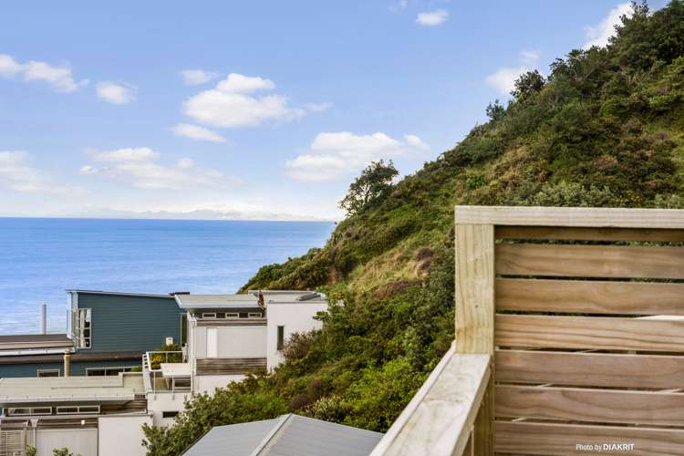 2/52 High Street Island Bay_12