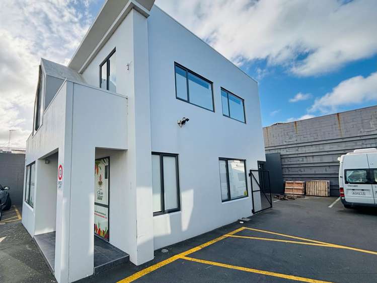 1/169 Ferry Road Waltham_2