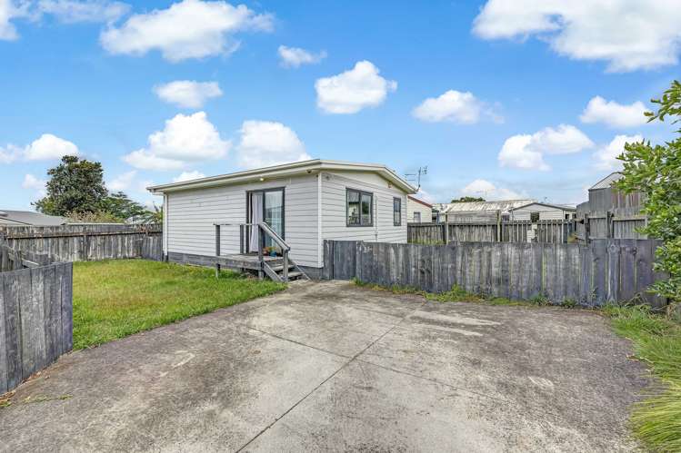 133 Shifnal Drive Randwick Park_16