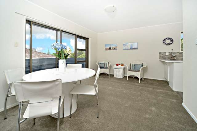 7 Acland Place Botany Downs_4