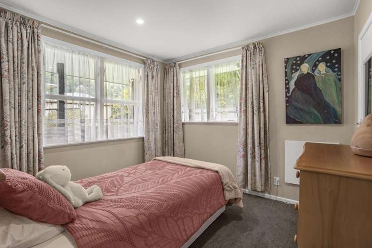 29 Korau Grove Stokes Valley_10