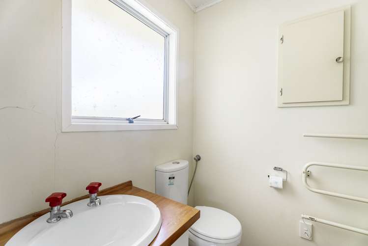 35 Cedar Terrace Stanmore Bay_11