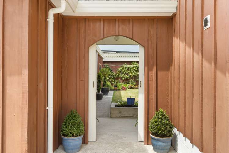 2 Byron Street Leamington_24