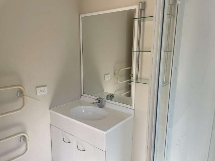 22 Rathmar Drive Manurewa_6