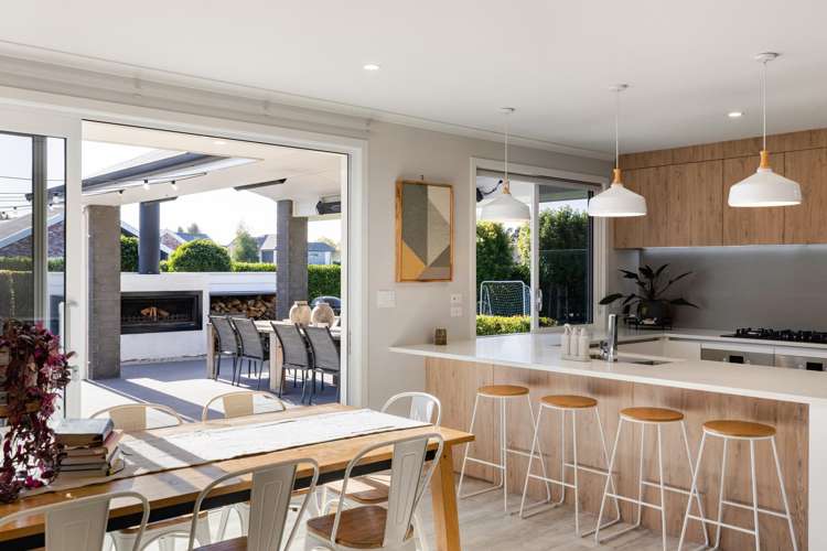 26 Mike Smith Drive Cambridge_10