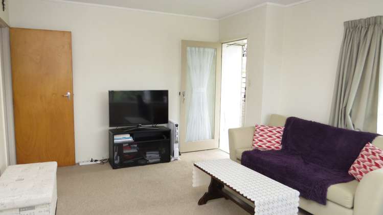 1/43 Archers Road Hillcrest_2