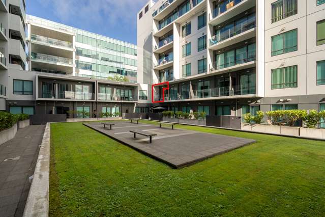 211/2 Dockside Lane Auckland Central_4