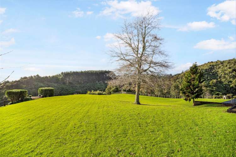 285 + 285C Drury Hills Road Drury_35