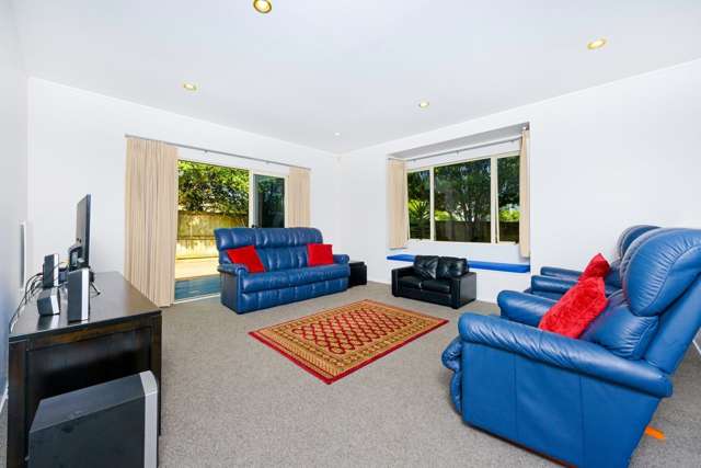 13a Flanshaw Road Te Atatu South_4