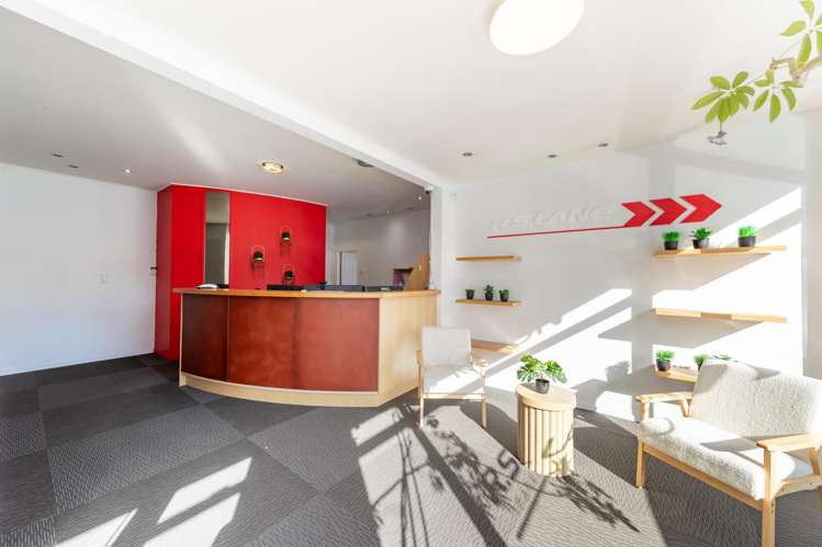 98 Main Road Tawa_7