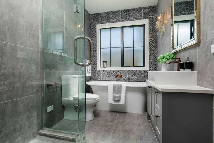 63 Pitoitoi Drive Riverhead_12