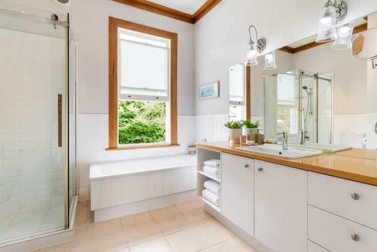 13 Golf Road Epsom_10