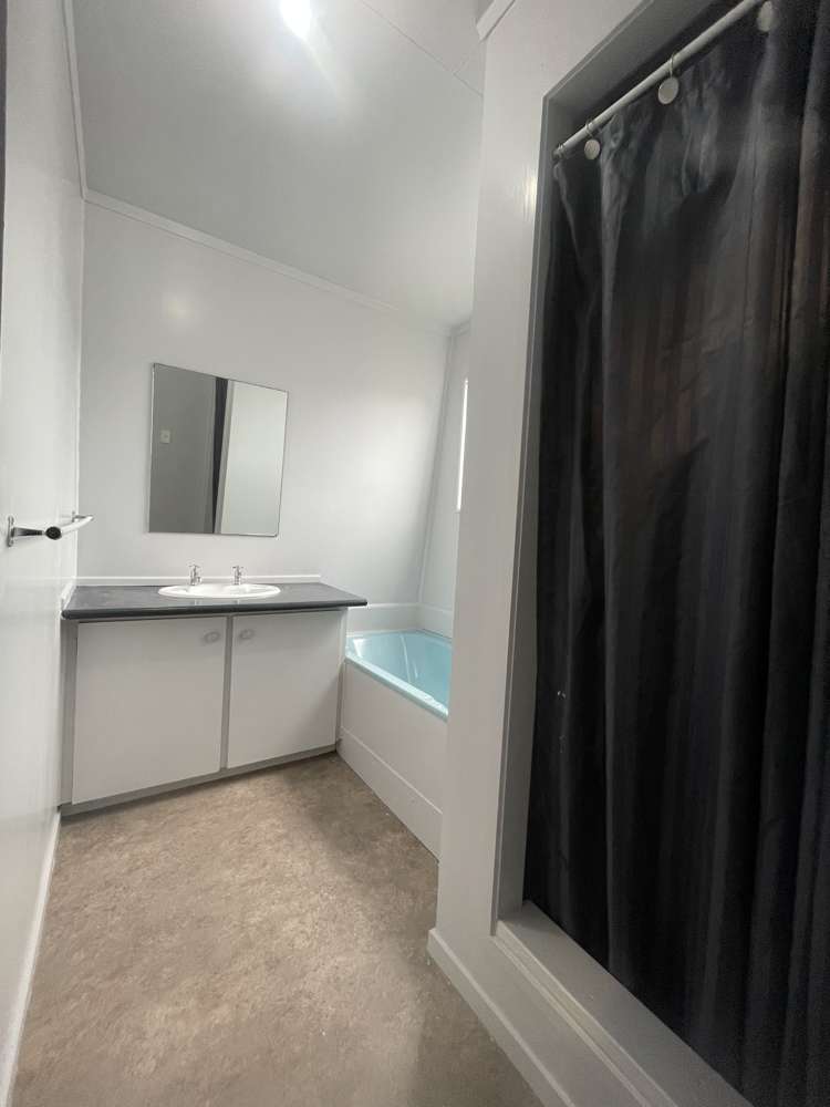 A/38 Western Hills Drive Whau Valley_3