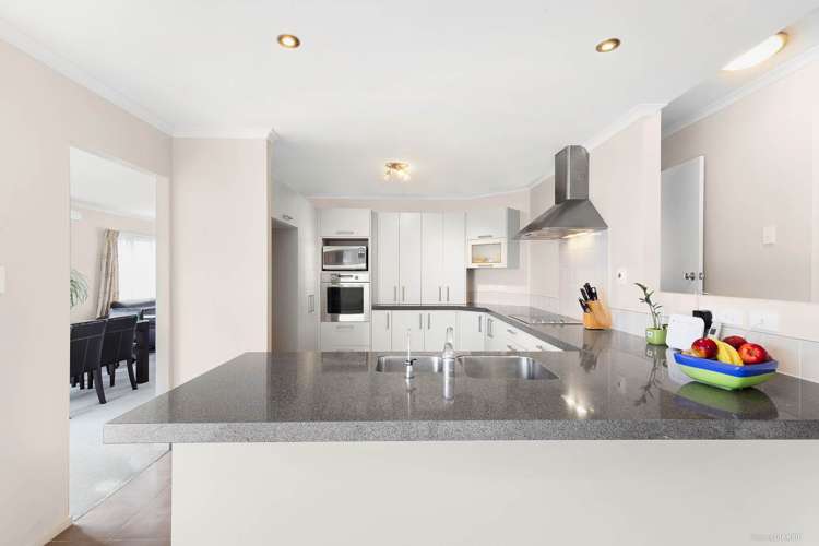 8 Ludlow Place Pukekohe_4