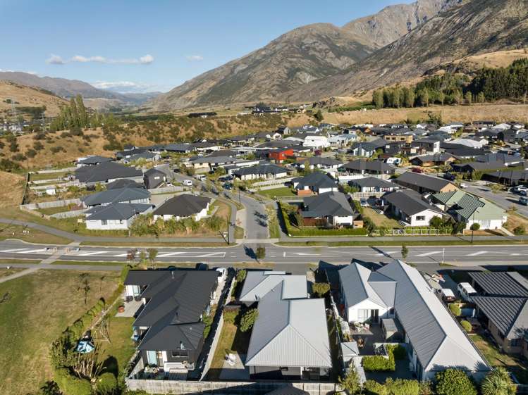 39 Jones Avenue Lower Shotover_24