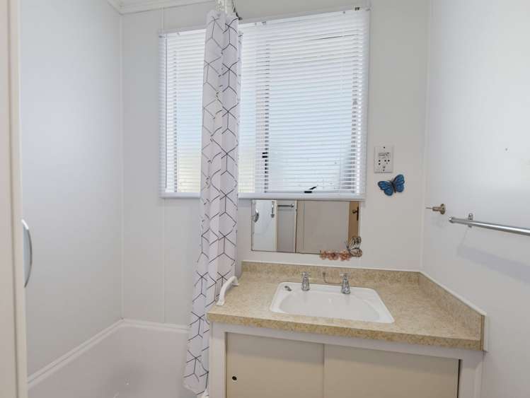 2b Gladstone Drive Oamaru_15