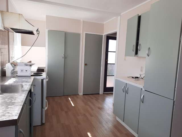 62 Burundi Avenue Clendon Park_3