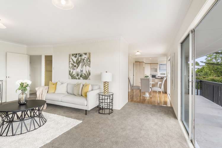 29 Riverhills Avenue Pakuranga Heights_11