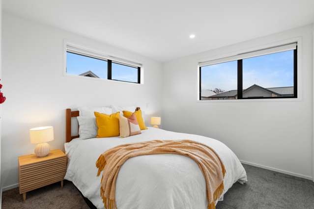 11/4 Riccarton Road Riccarton_4