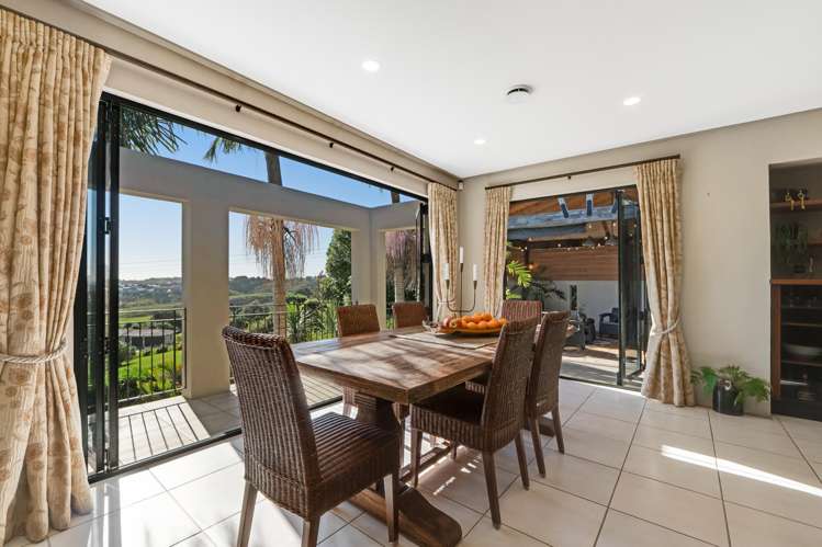 498 Redoubt Road Flat Bush_14