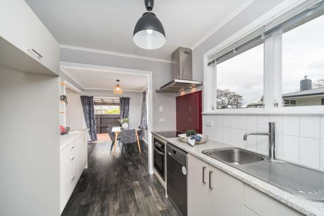 6 Karamea Crescent Kelvin Grove_3