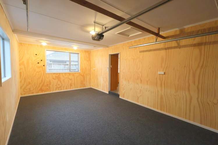 60 Waihopai Street Rosedale_29