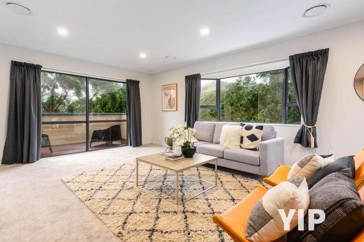 10 Longmont Terrace Churton Park_7