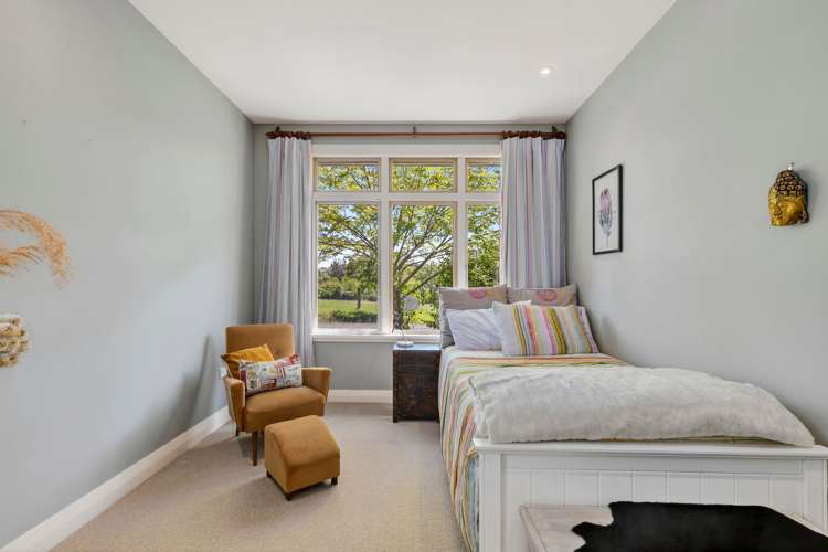 364 The Coastal Highway Redwood Valley_15