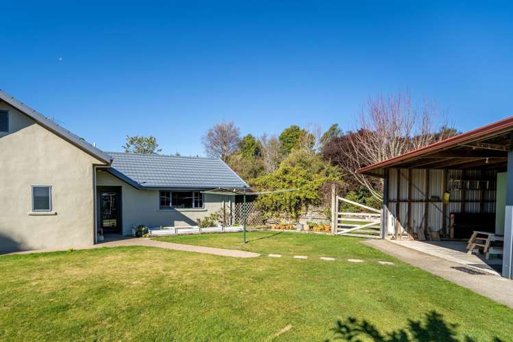 165 Totara View Road Wakefield_5