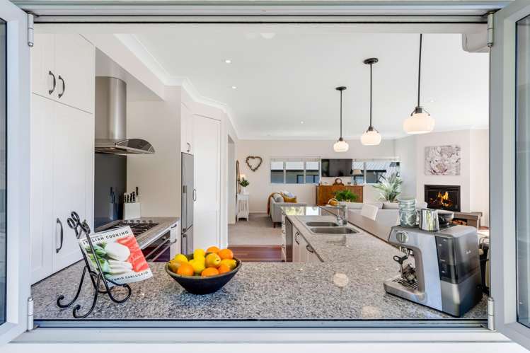 26 Copperfield Terrace Mellons Bay_18