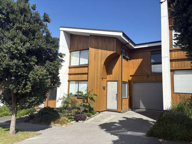 12 QUARTERS LANE Beachlands_1