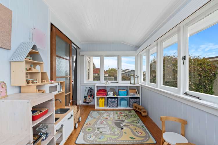 132 Ranolf Street Glenholme_10