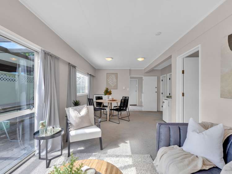 17 Bernard Street Chedworth_13