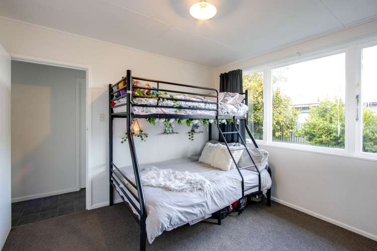 702 Kennedy Road Raureka_7