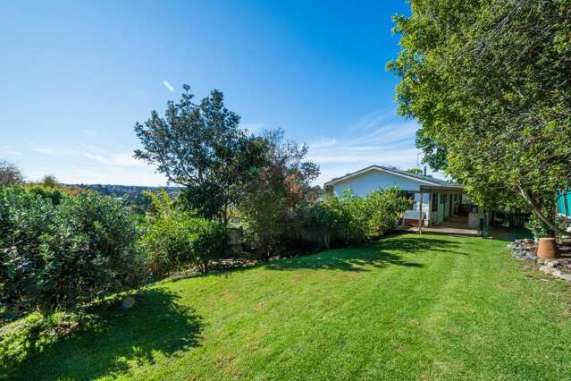 22 Zingaro Place Massey_1