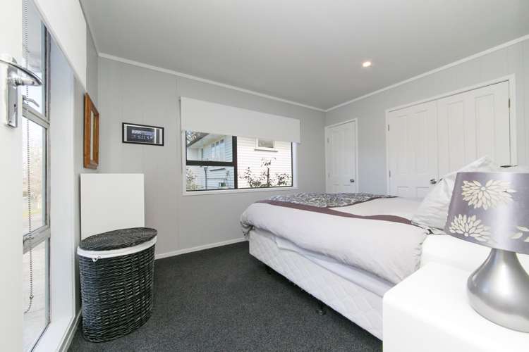 2/2 Cutler Street New Lynn_12