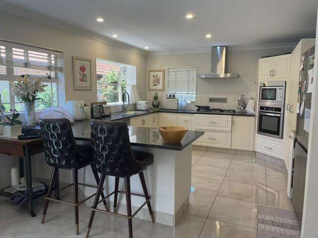 24A Queensway Three Kings_4