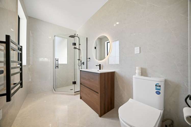 18 Takurua Terrace Orewa_21