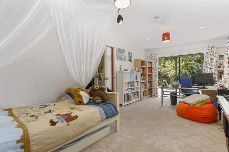 19 Opanuku Road Henderson Valley_10