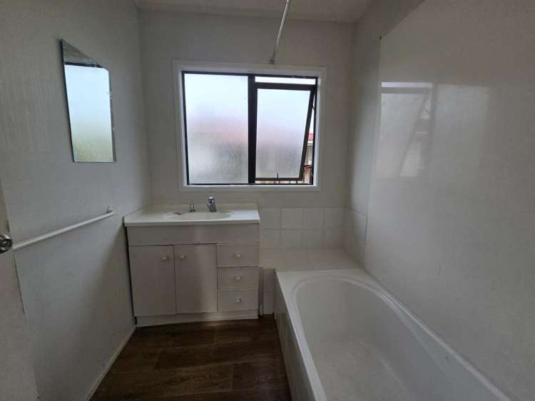 52 Kelwyn Road 1700_8