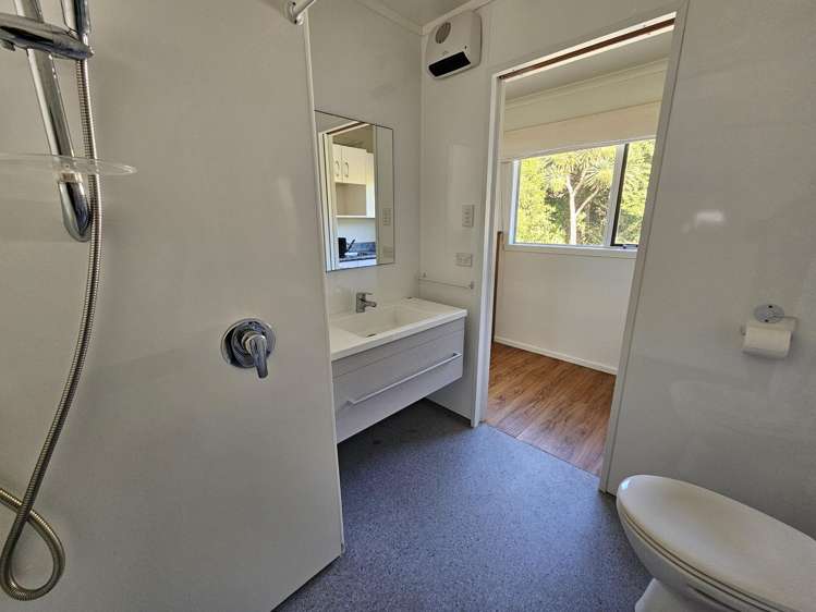 7A Moana Street Kaka Point_6