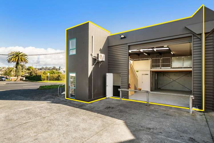 1/4087 Great North Road Kelston_12