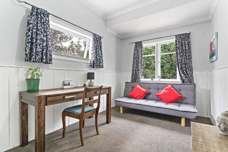 27 Clifton Avenue Carterton_12