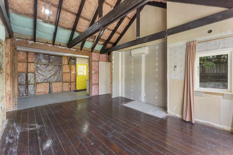 84 Wyndham Road Pinehaven_9