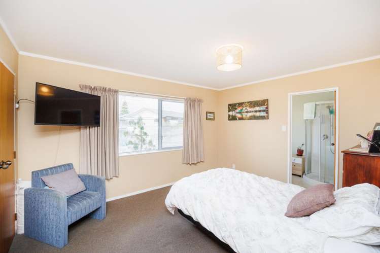 27 Norfolk Crescent Feilding_14