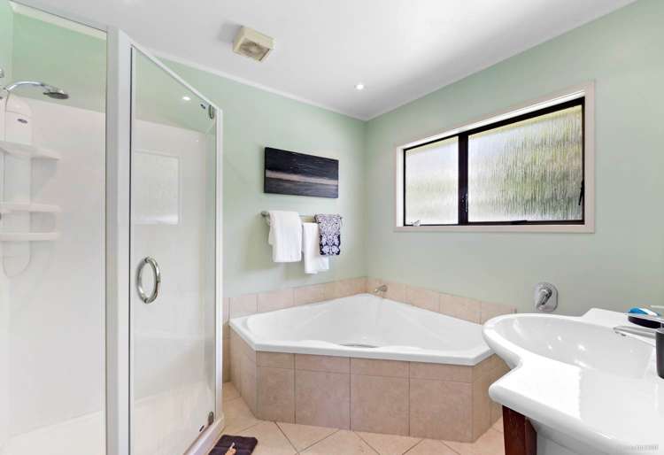 139 Chelsea View Drive Chatswood_12
