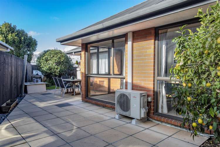 2/1 Fountainhead Lane Hillmorton_10