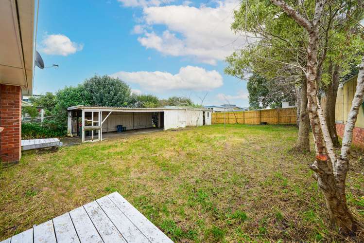 11 & 13 Toru Street Te Atatu Peninsula_17