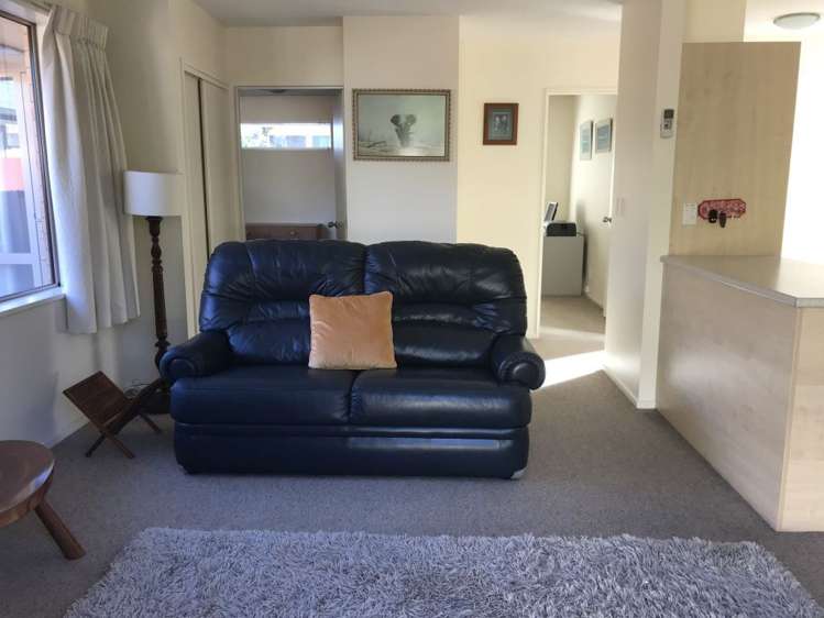 2/165 Highsted Road Casebrook_5