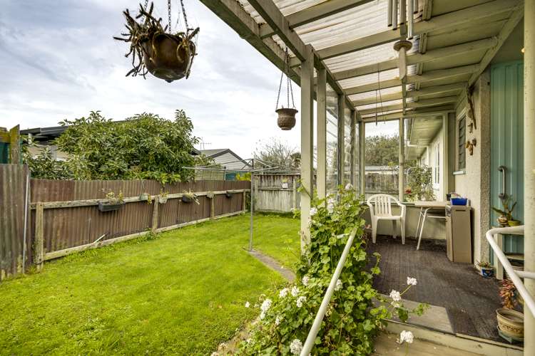 2/108 Charlotte Crescent Mayfair_6